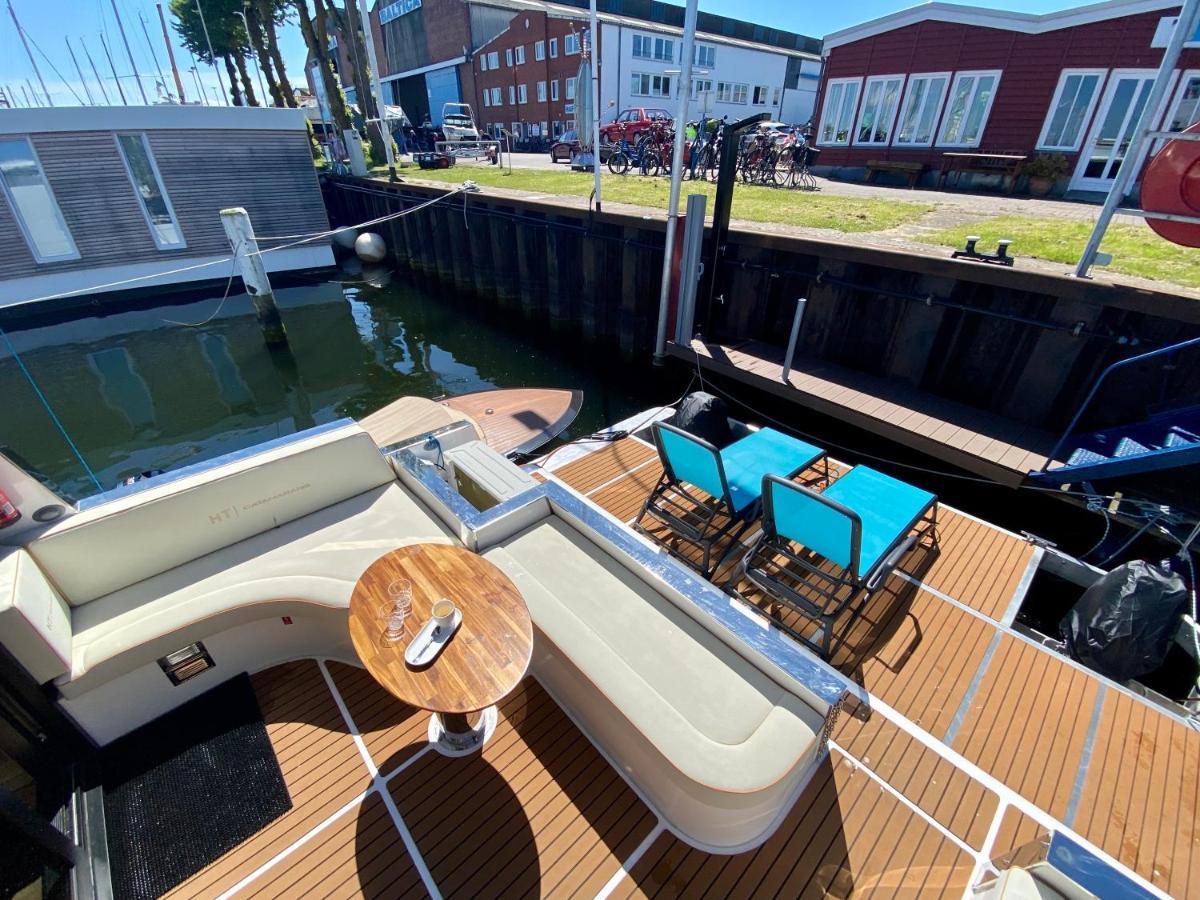 Hausboot Mit Traumlage In Luebeck-Travemuende Hotel Buitenkant foto