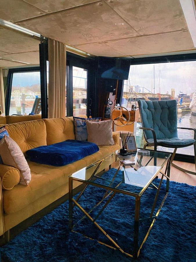 Hausboot Mit Traumlage In Luebeck-Travemuende Hotel Buitenkant foto